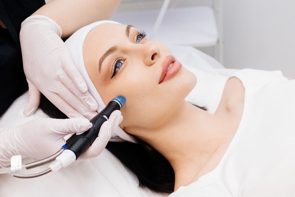 Woman receiving a HydraFacial before a special event.
